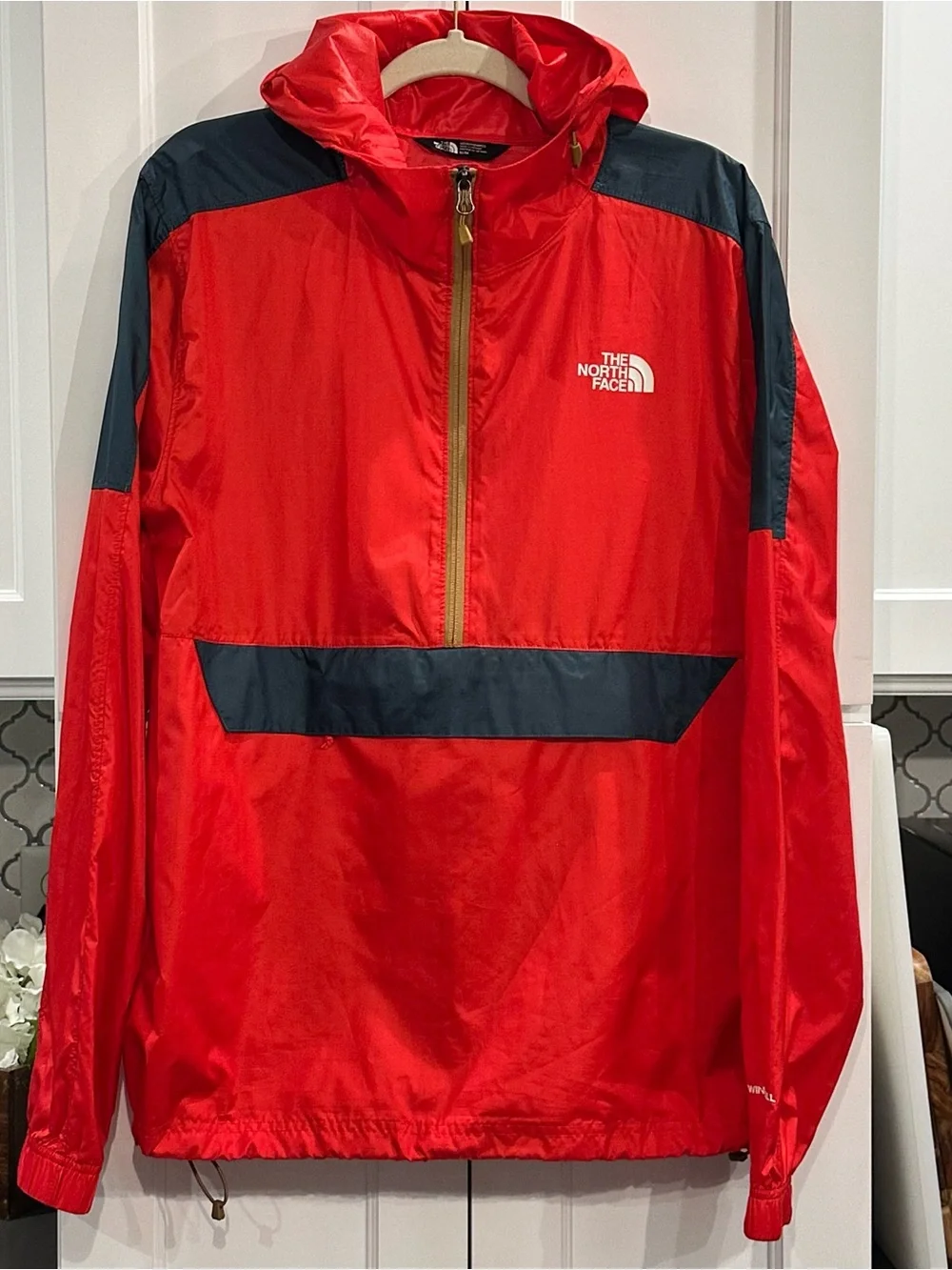 The North Face Windwall Anorak Jacket Mens M Red Navy Half Zip Windbreaker Gorp